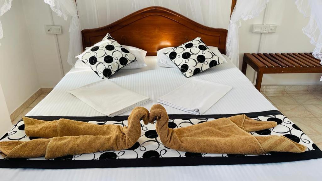 Sunny Mood Guest House Unawatuna Bagian luar foto